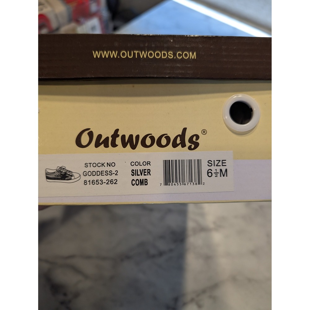 Outwoods Goddess-2 Sneakers Womens 6.5 Silver New Rhinestone Glitter Star Shoes‎
